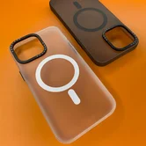 Чехол iPhone 15 Pro Max KEEPHONE Magviar (белый)